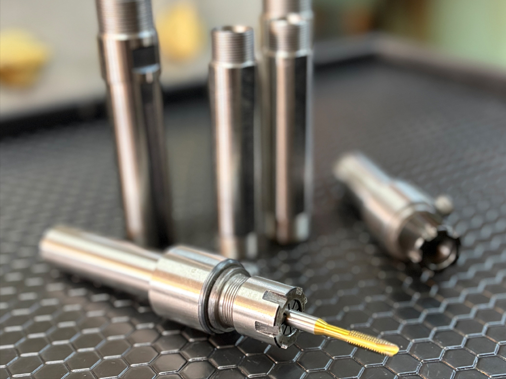 Kılavuz çekme aparatı